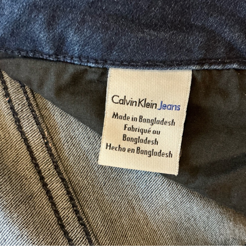 Calvin Klein Slim Boyfriend Women’s Denim Jeans Size 6 - Picture 5 of 9